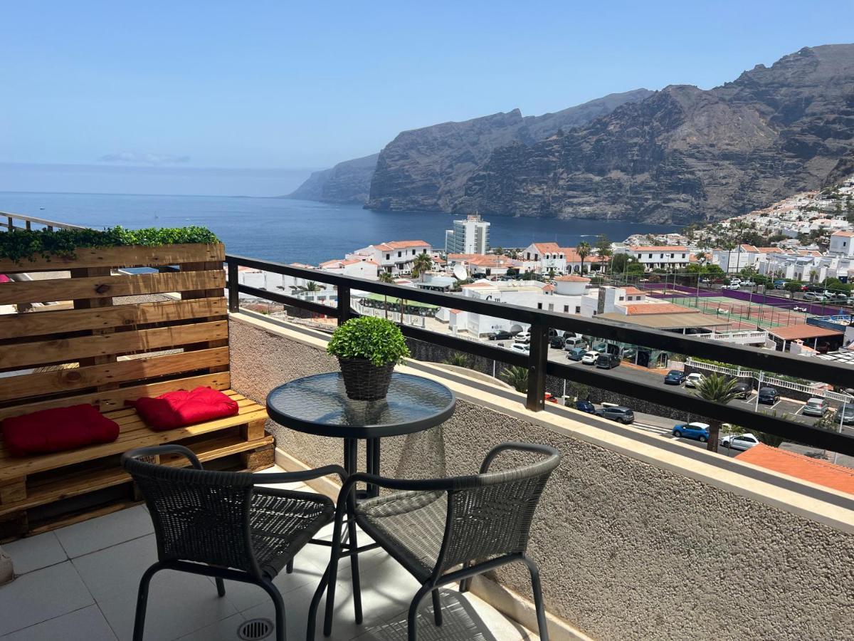 Studio With Fantastic Sea View In Los Gigantes 푸에르토 데 산티아고 외부 사진